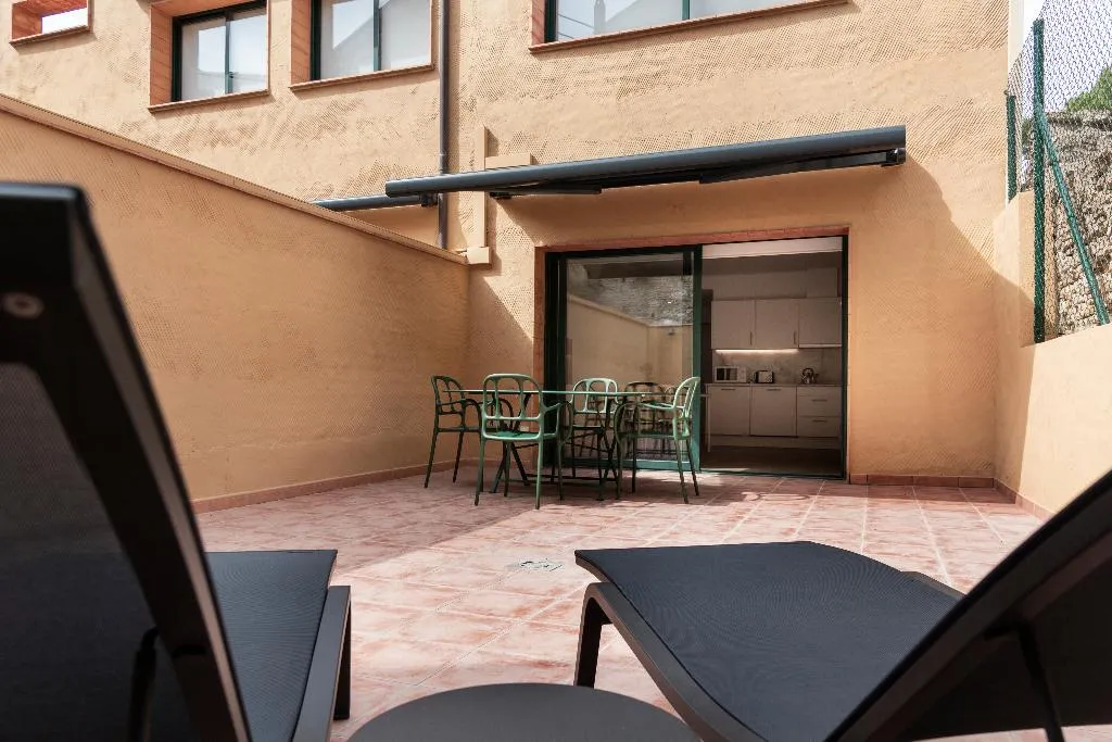 APARTMENT DELUXE Room, Alta House Suites, Costa Brava