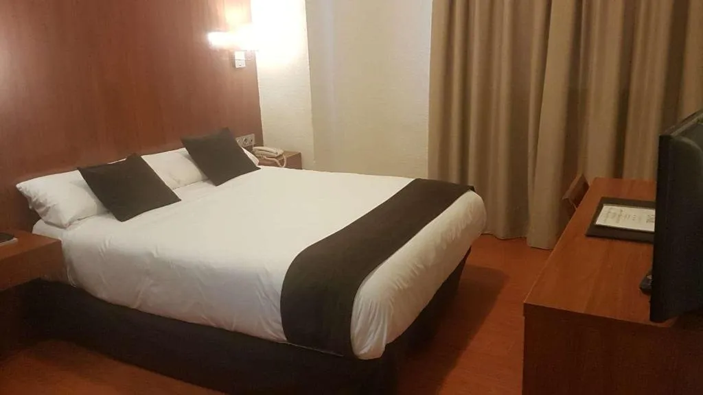 Room, Hotel Familia Conde, Costa De La Luz
