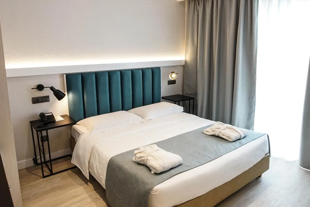 Double or Twin STANDARD Room, Athens Cypria, Athens