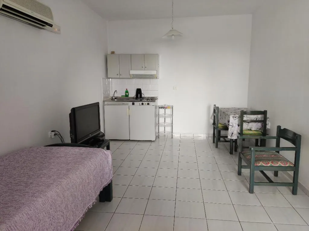 APARTMENT GARDEN VIEW Room, Zinovia Apartments, Crete