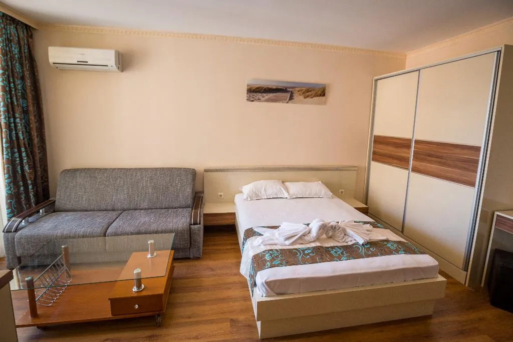 Room, Bahami Residence, Bourgas