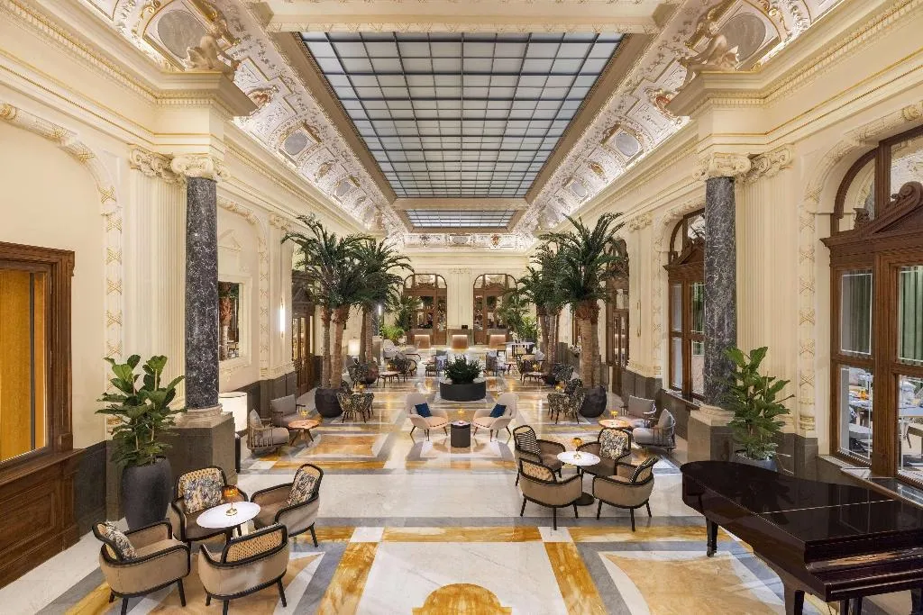 Lobby, NH Collection Prague Carlo IV, Prague