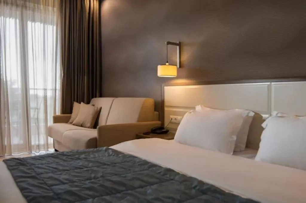 FAMILY ROOM SEA VIEW Room, Cosmopolitan Hotel by GHH, Thessaloniki