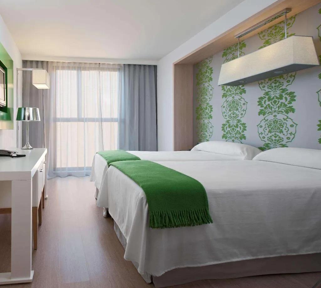 TWIN GUEST ROOM Room, Double Tree by Hilton Girona, Costa Brava