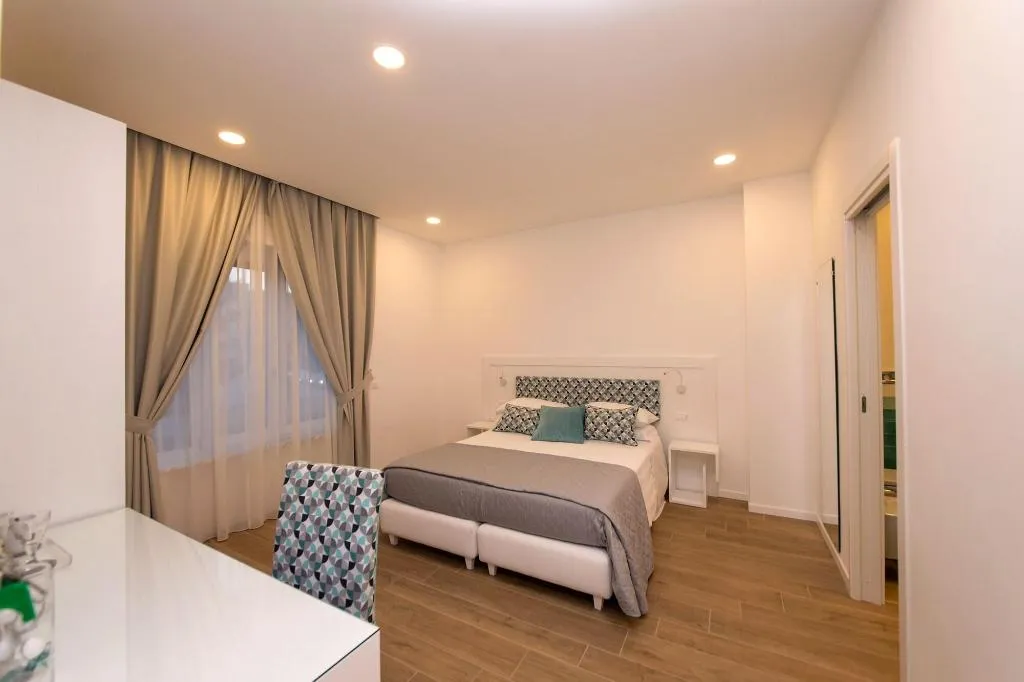Room, Dea Guest House, Naples