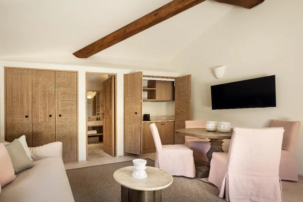 SUITE PRESTIGE Room, Relais Villa Carola, Olbia