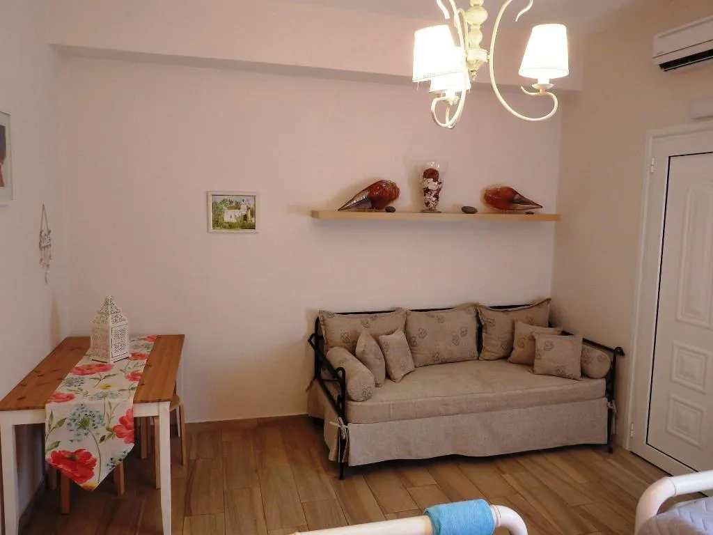 Room, Evizorzia Villas, Santorini