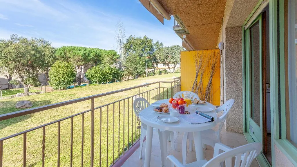 APARTMENT CAPACITY 5 TWO BEDROOMS Room, Royal S´Alguer Apartamentos, Costa Brava