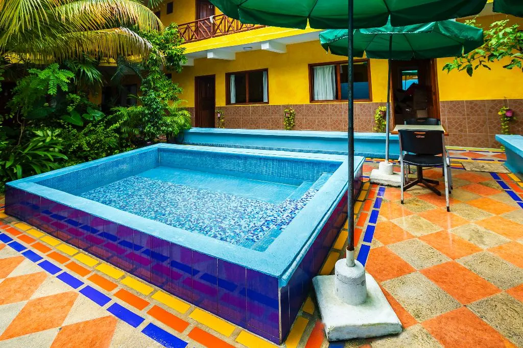 Pool, OYO Hotel Playa Del Carmen, Playa Del Carmen