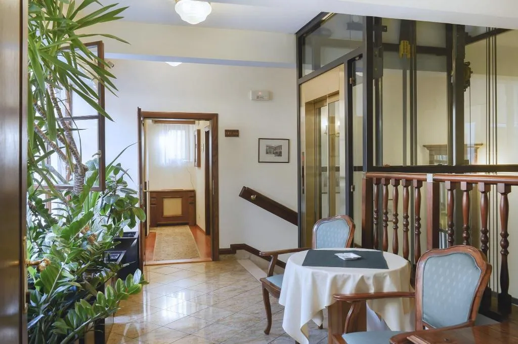 Lobby, Grand hotel Praha, Prague