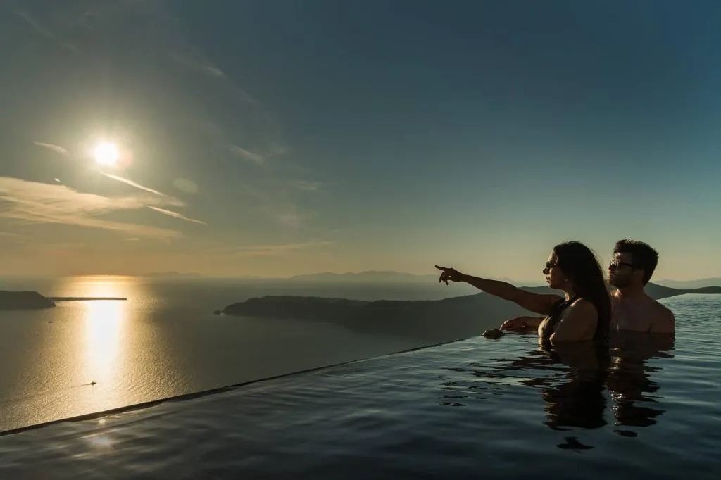 Pool, Galaxy Suites & Villas, Santorini