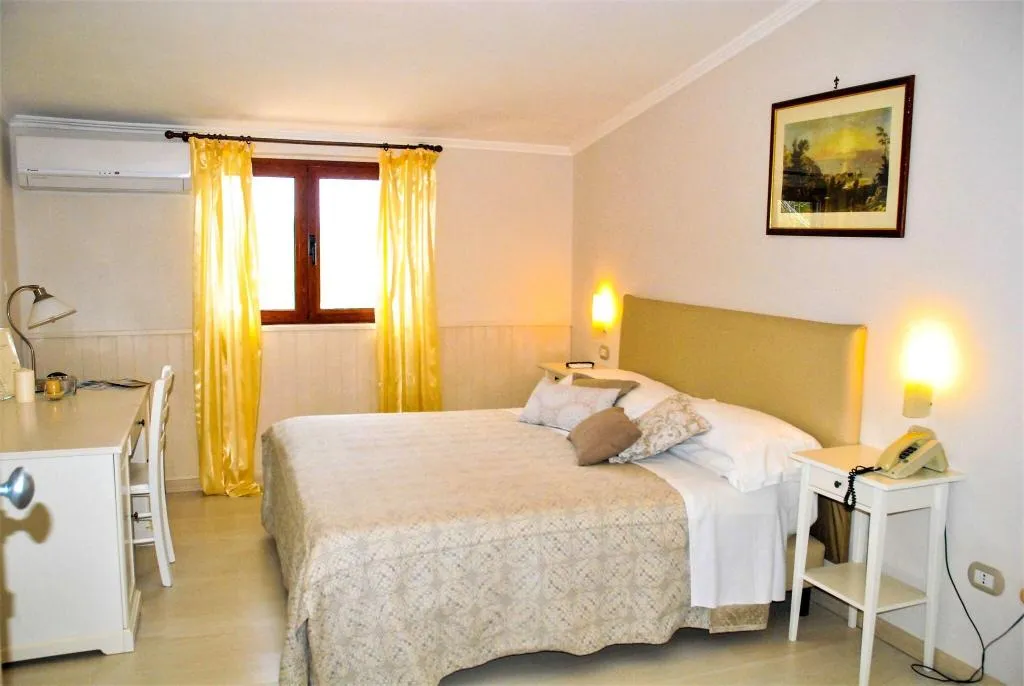 DOUBLE SEA VIEW WITH TERRACE Room, Villa Fiorita, Naples