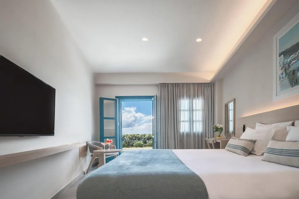 Room, Aeifos Boutique Hotel, Santorini