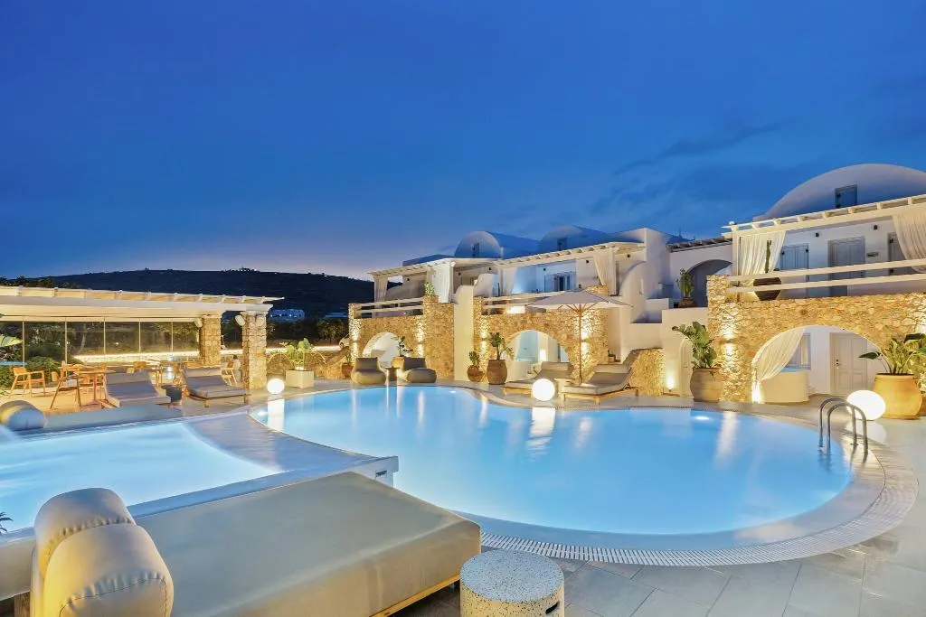 Pool, Orabel Suites, Santorini