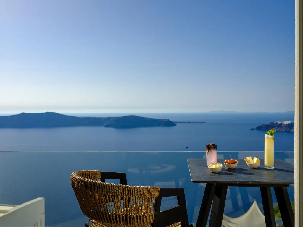 APARTMENT CAPACITY 3 ONE BEDROOM Room, Andromeda Villas, Santorini