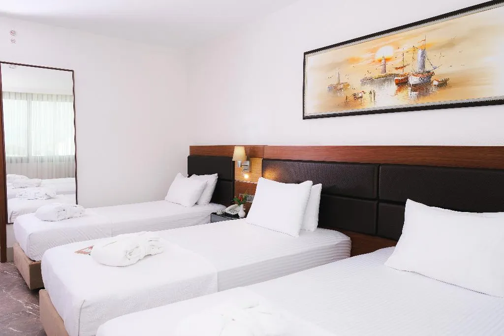 TRIPLE STANDARD Room, Armis Otel, Izmir