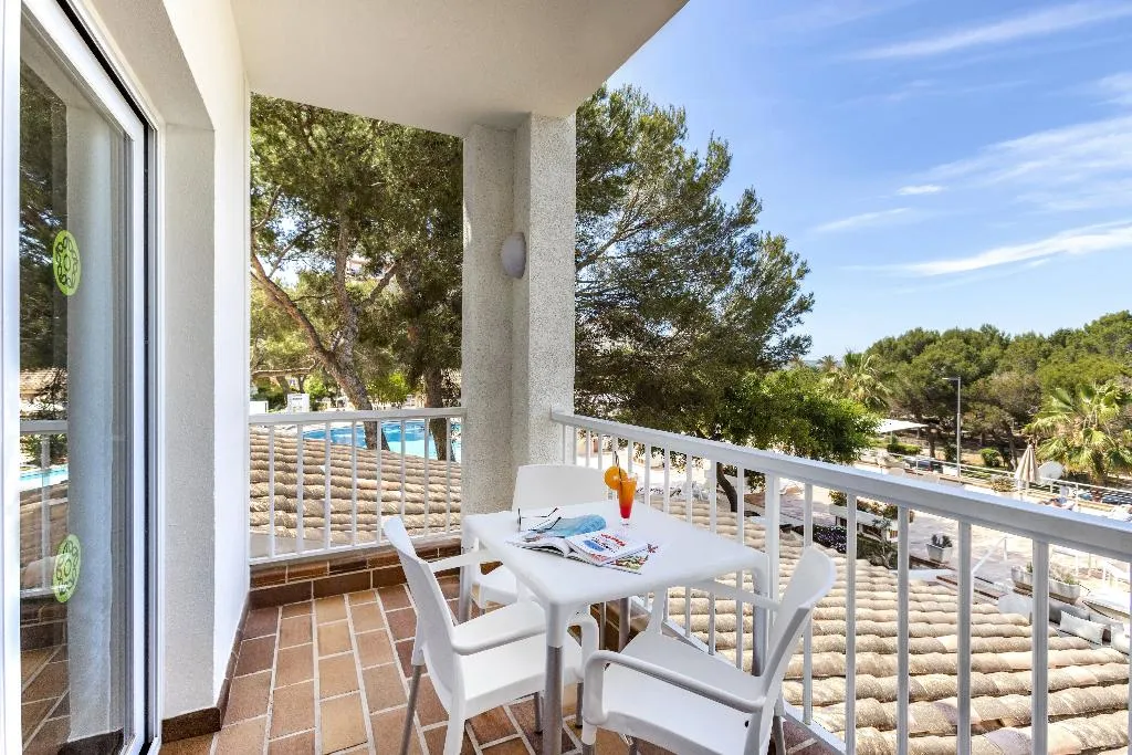 APARTMENT SUPERIOR ONE BEDROOM Room, Houm Plaza Son Rigo, Majorca