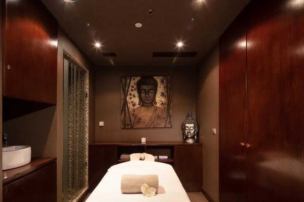 Sports and Entertainment, Neya Lisboa Hotel, Lisbon