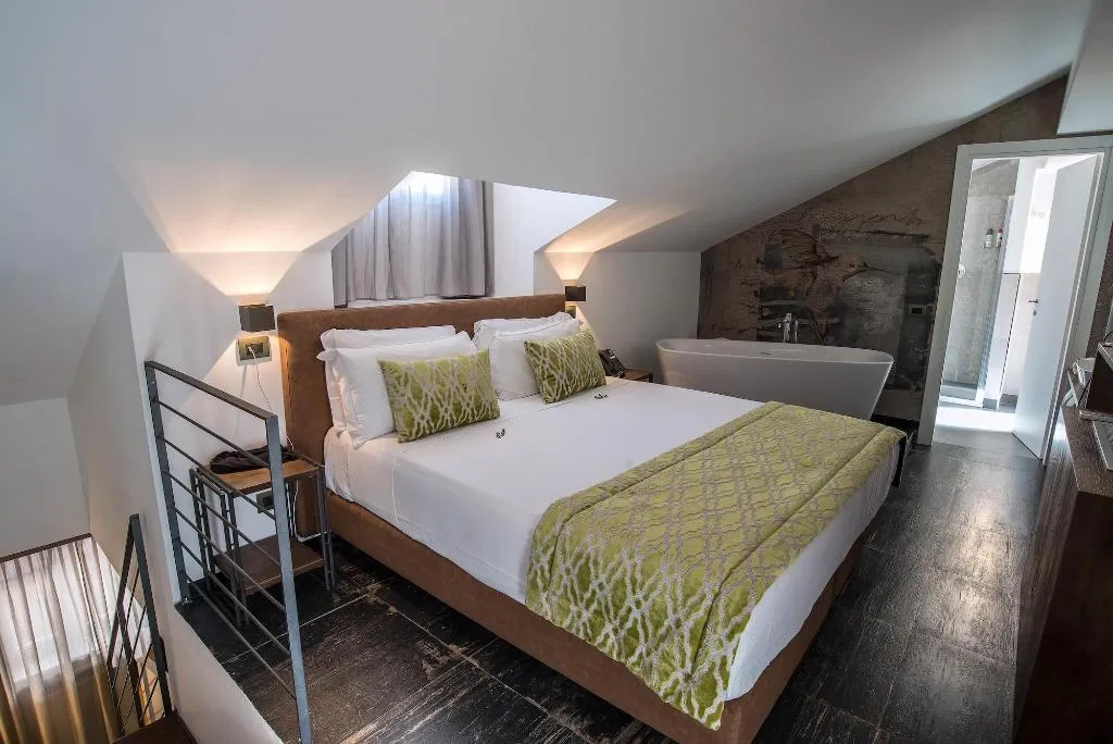 Room, Navona Essence Hotel, Rome
