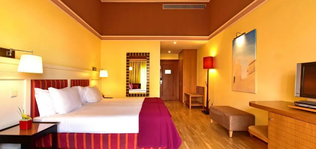 Double or Twin SUPERIOR GARDEN VIEW Room, Pestana Sintra Golf Conference & Spa Resort, Lisbon
