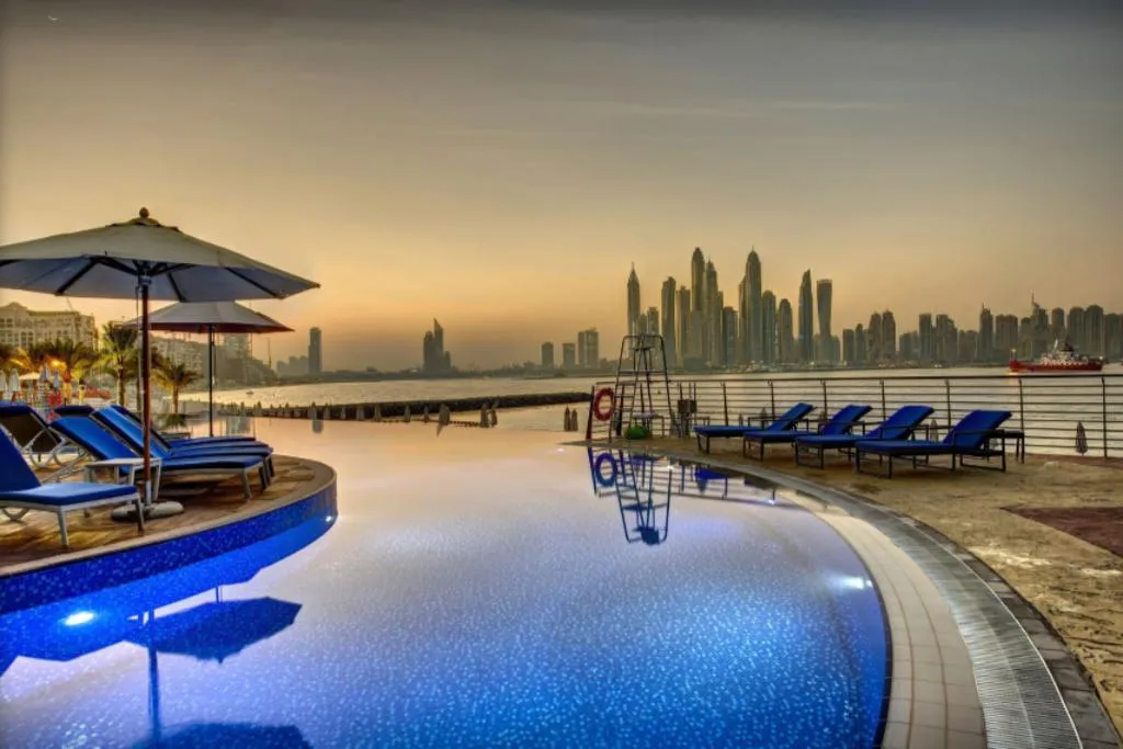 Pool, Dukes The Palm Dubai Hotel, Dubai