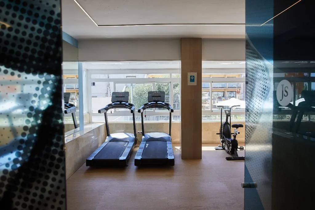 Sports and Entertainment, JS Paradise Sport, Majorca