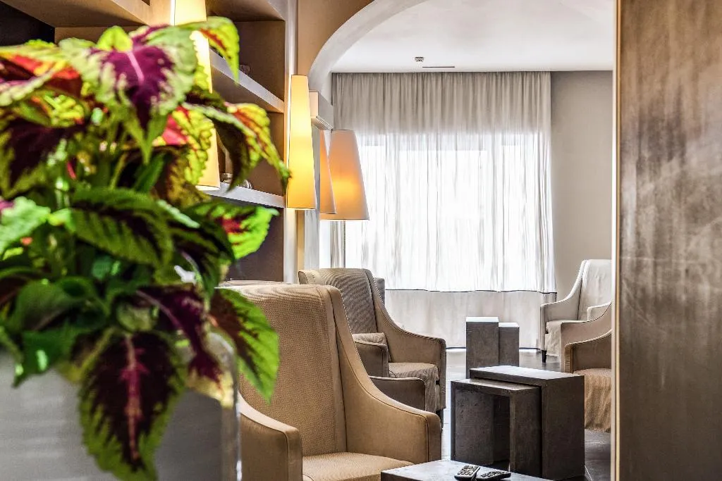 Lobby, Hotel Villafranca, Rome