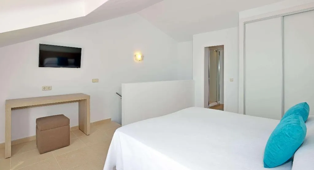 APARTMENT SUPERIOR Room, Sol Cala d'Or Apartamentos, Majorca