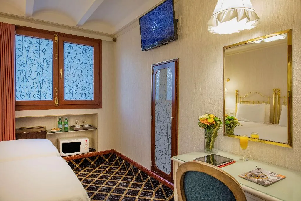Room, Continental Palacete Hotel, Barcelona