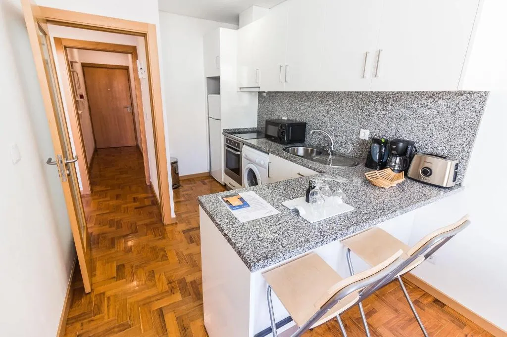 Room, Oporto Stories Apartments - Santa Catarina, 219, Porto