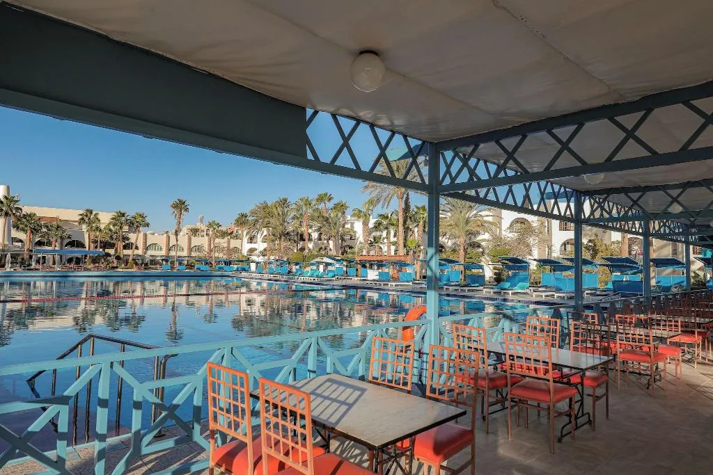 Bar, Arabia Azur Resort, Red Sea Riviera