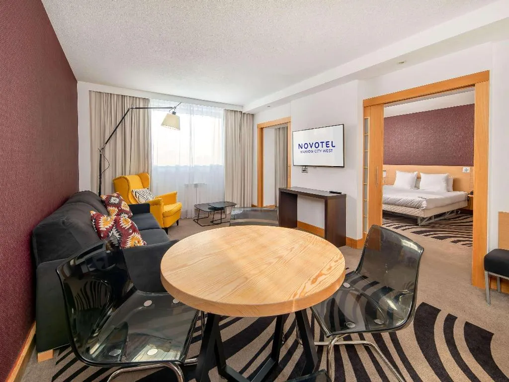 SUITE STANDARD Room, Novotel Krakow City West, Krakow