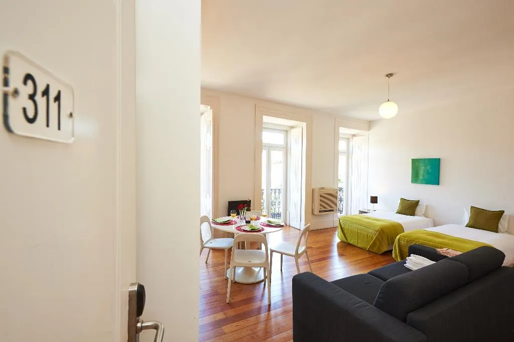 STUDIO DELUXE Room, Hello Lisbon Conde Barao Apartments, Lisbon