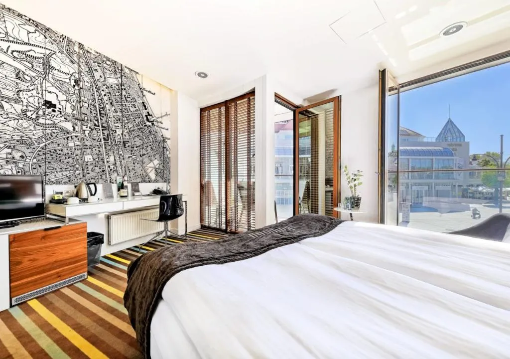 DOUBLE DELUXE WITH BALCONY Room, Bayjonn Boutique Hotel, Gdansk