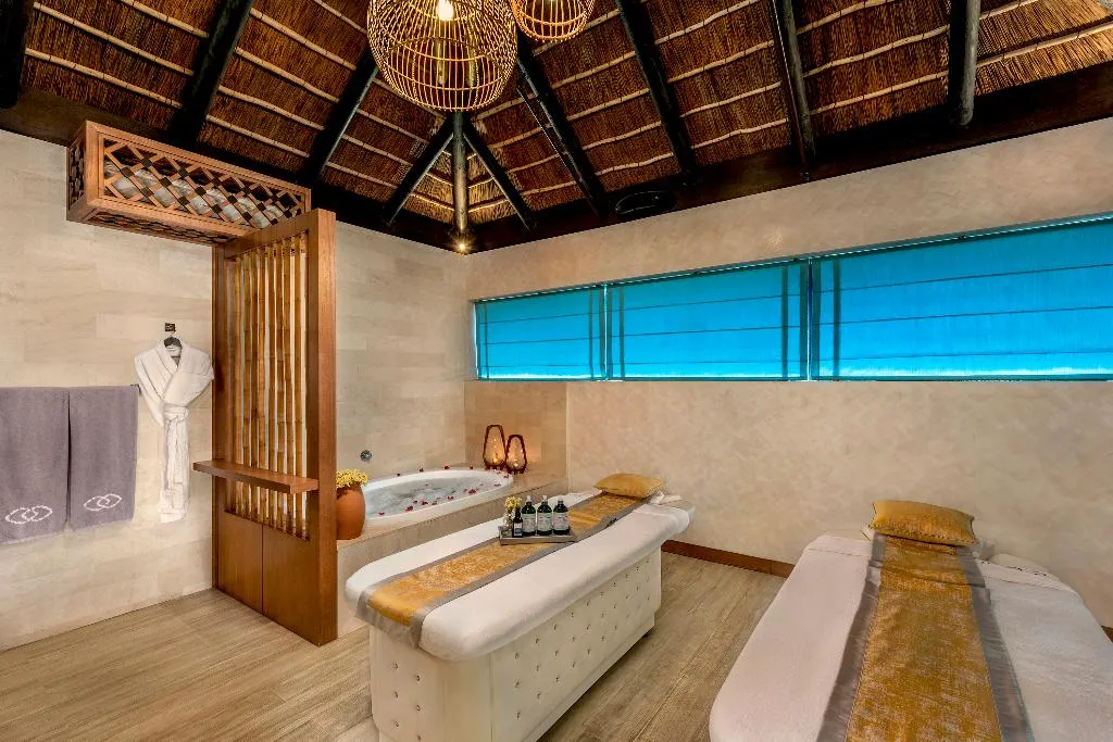 Sports and Entertainment, Sofitel Dubai The Palm, Dubai