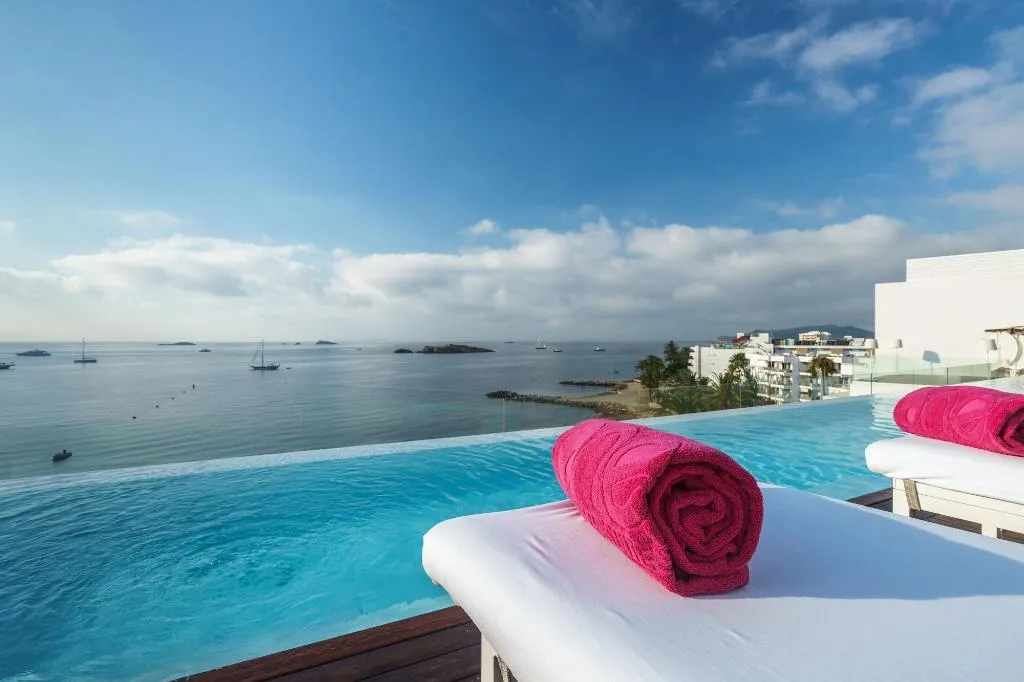 Sports and Entertainment, One Ibiza Suites, Ibiza