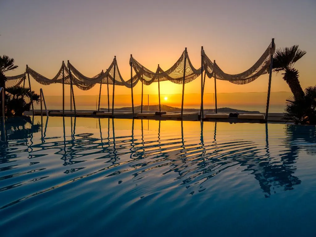 Pool, Andromeda Villas, Santorini