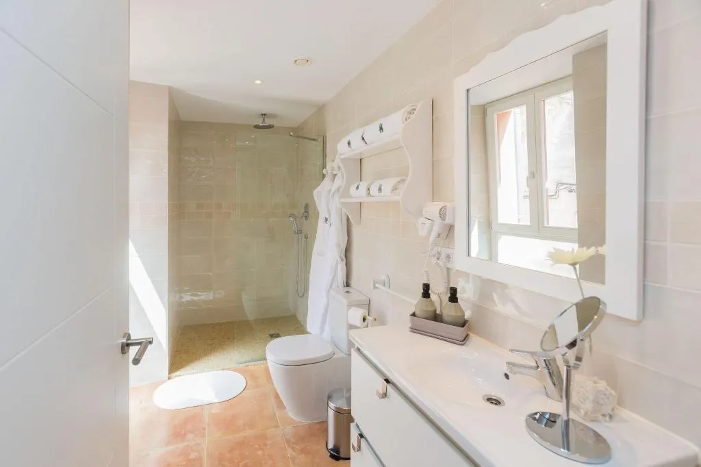 Room, Can Serrete, Majorca