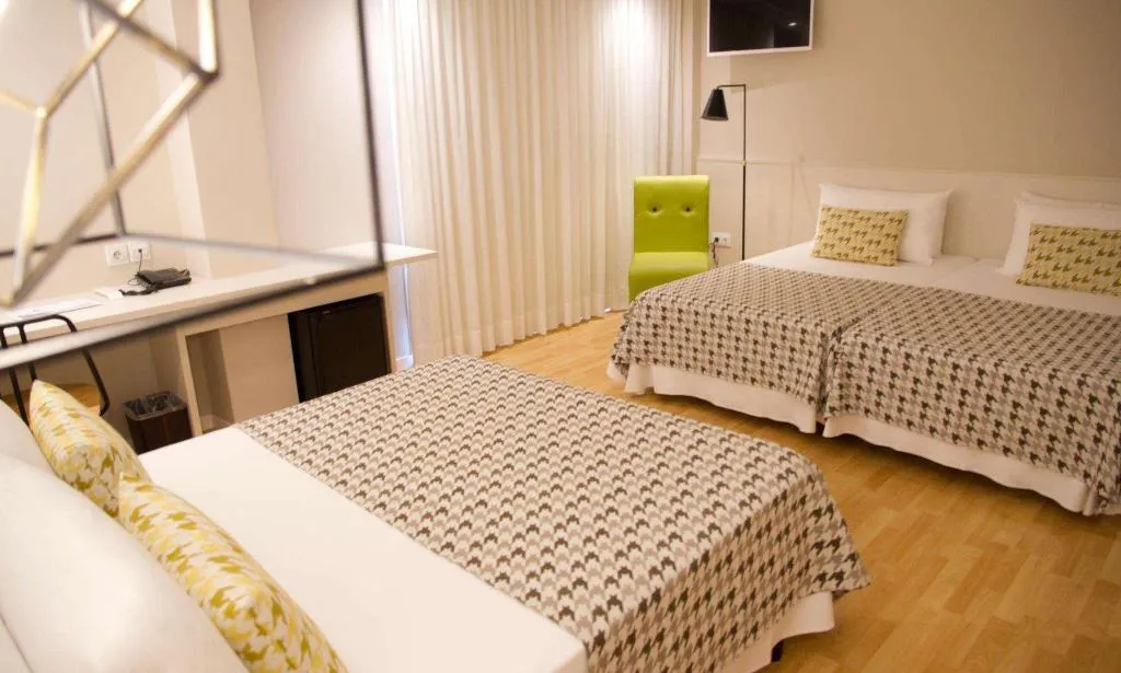 Room, Alegria Plaza Paris, Costa Brava