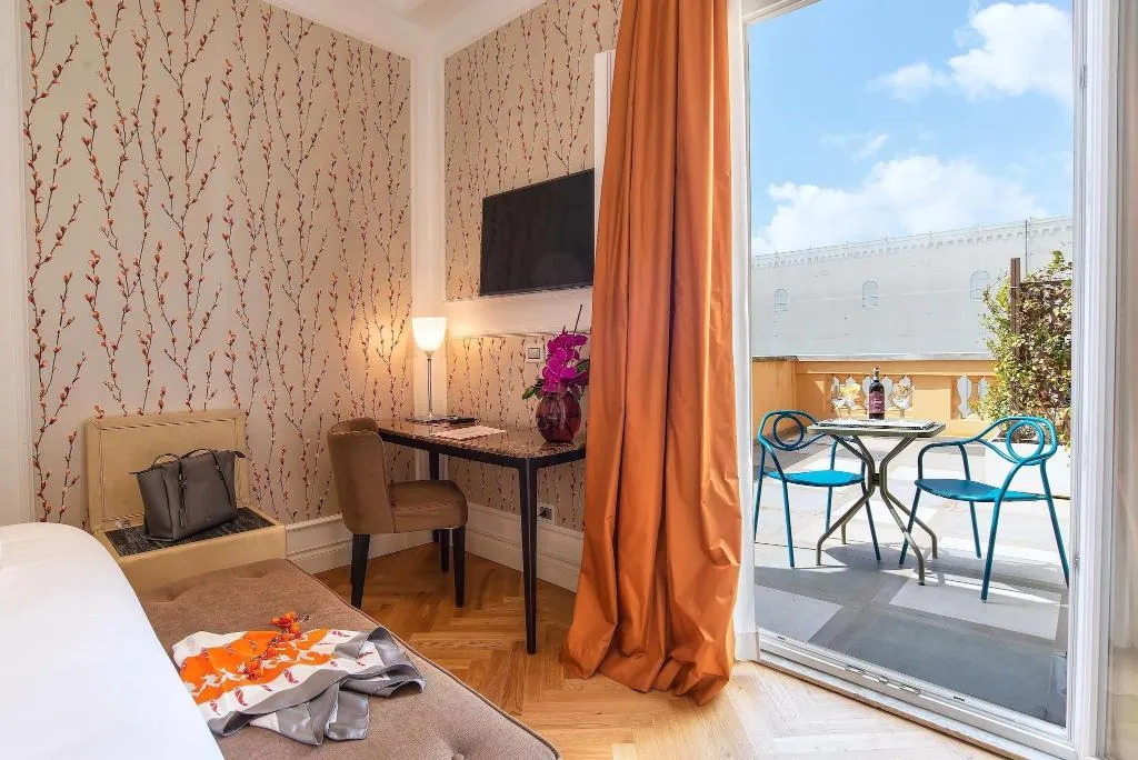 JUNIOR SUITE WITH TERRACE Room, Damaso Hotel, Rome