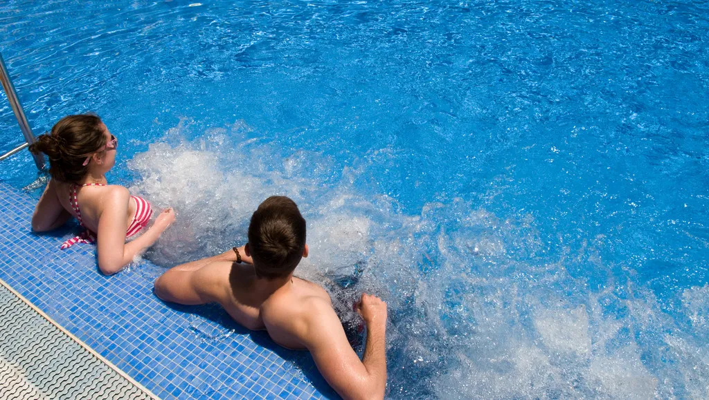 Pool, Helios, Costa Brava