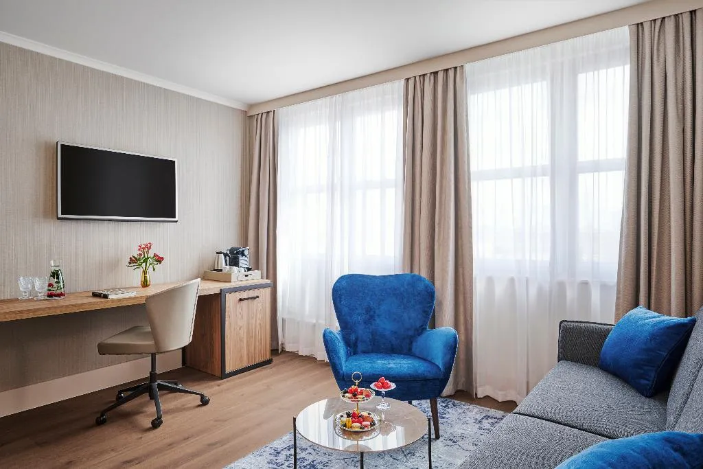 DOUBLE SUPERIOR Room, NH Berlin Kurfürstendamm, Berlin