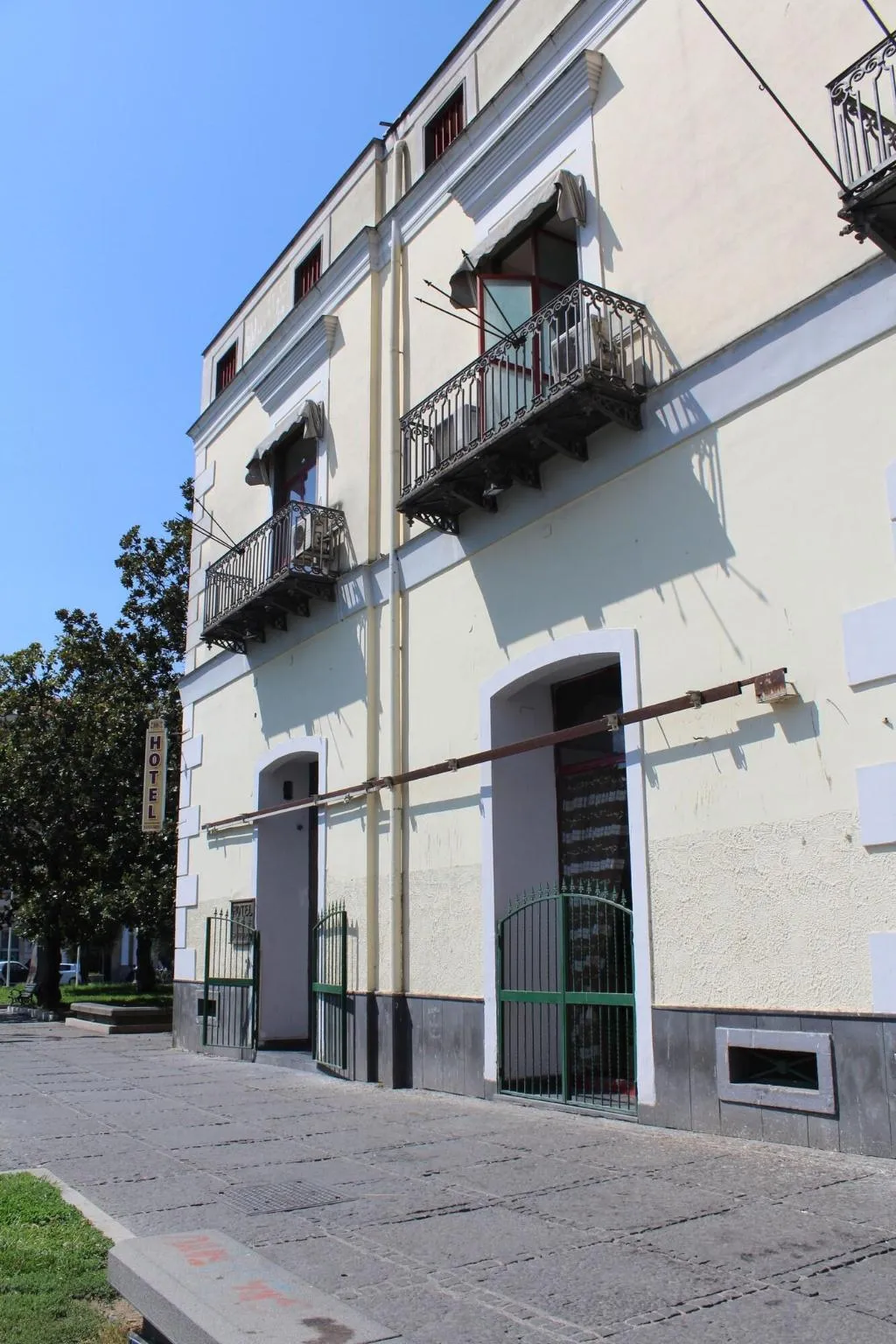 General view, Hotel Santuario Pompei, Naples