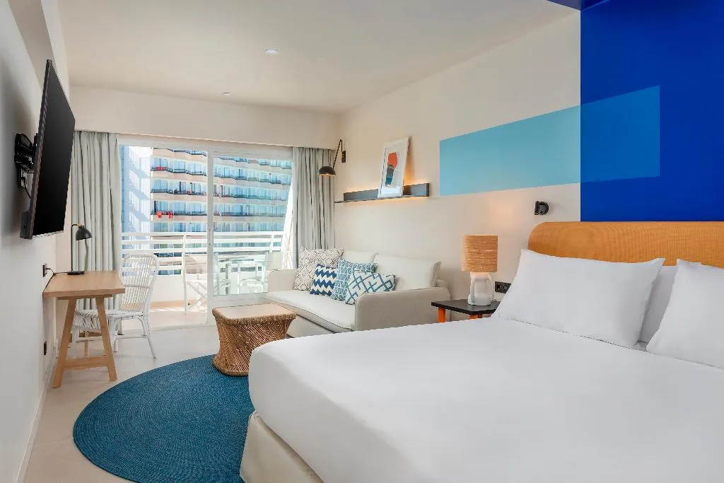 JUNIOR SUITE WITH BALCONY Room, Alua Calvia, Majorca