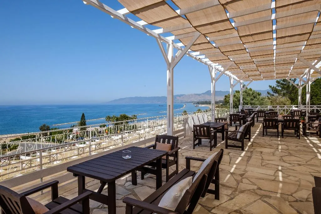 Bar, Latchi Family Resort, Cyprus