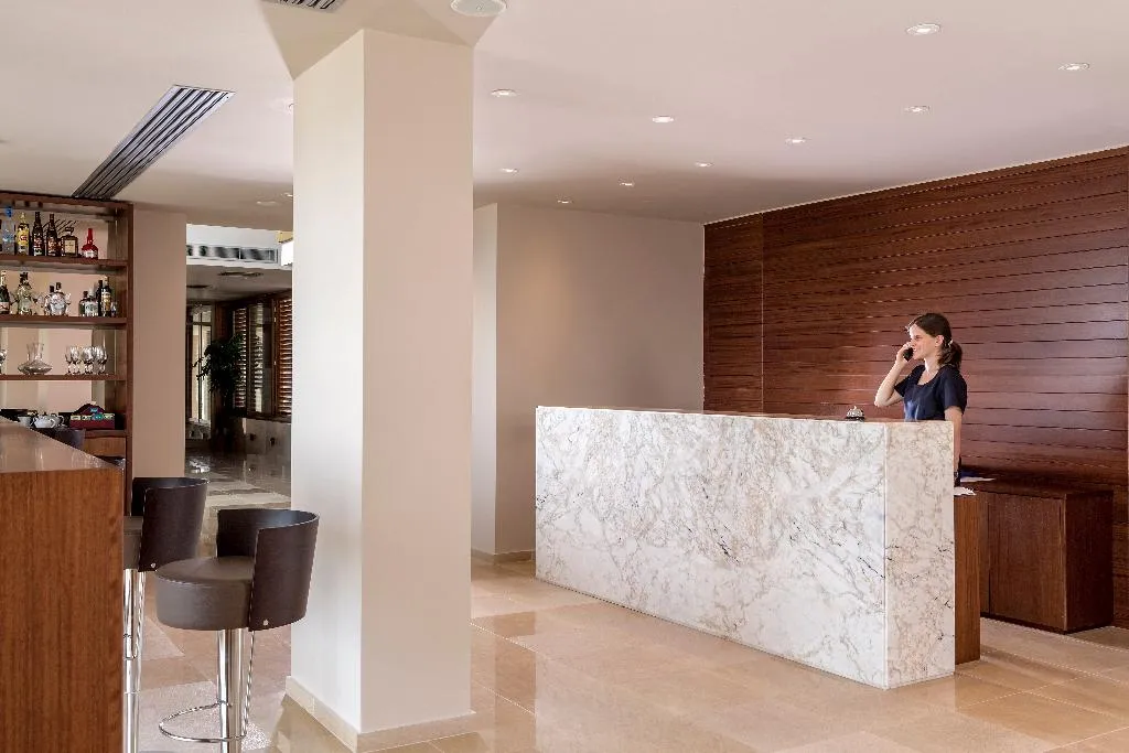 Lobby, Horizon Blu, Kalamata