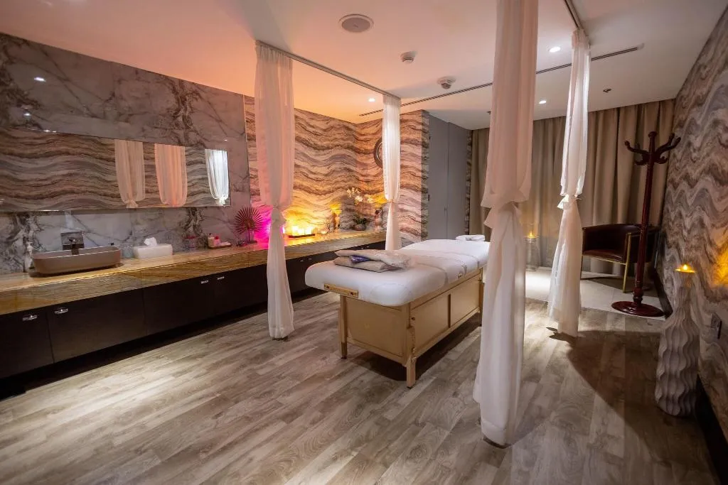 Sports and Entertainment, Marriott Executive Apartments Al Jaddaf, Dubai, Dubai