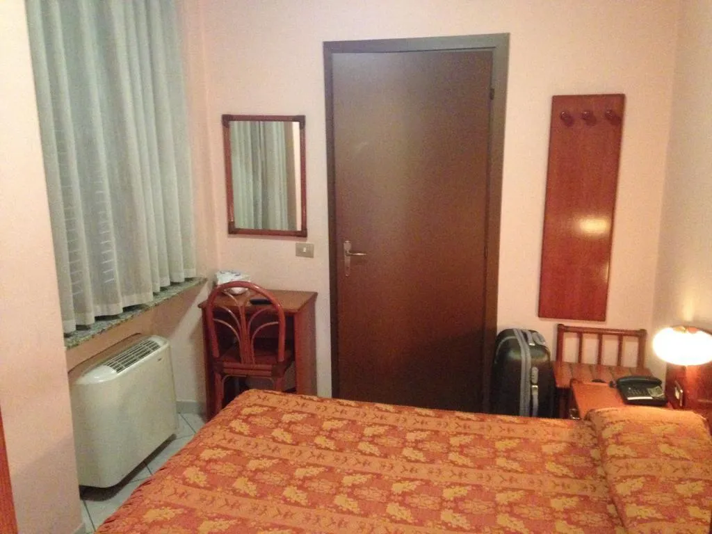 General view, Hotel La Caravella   Milano, Milan