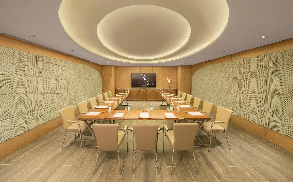 Conferences, The Retreat Palm Dubai MGallery by Sofitel, Dubai