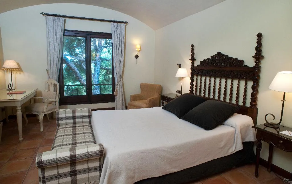 DOUBLE SINGLE USE CLASSIC Room, Gran Hotel Rey Don Jaime, Barcelona